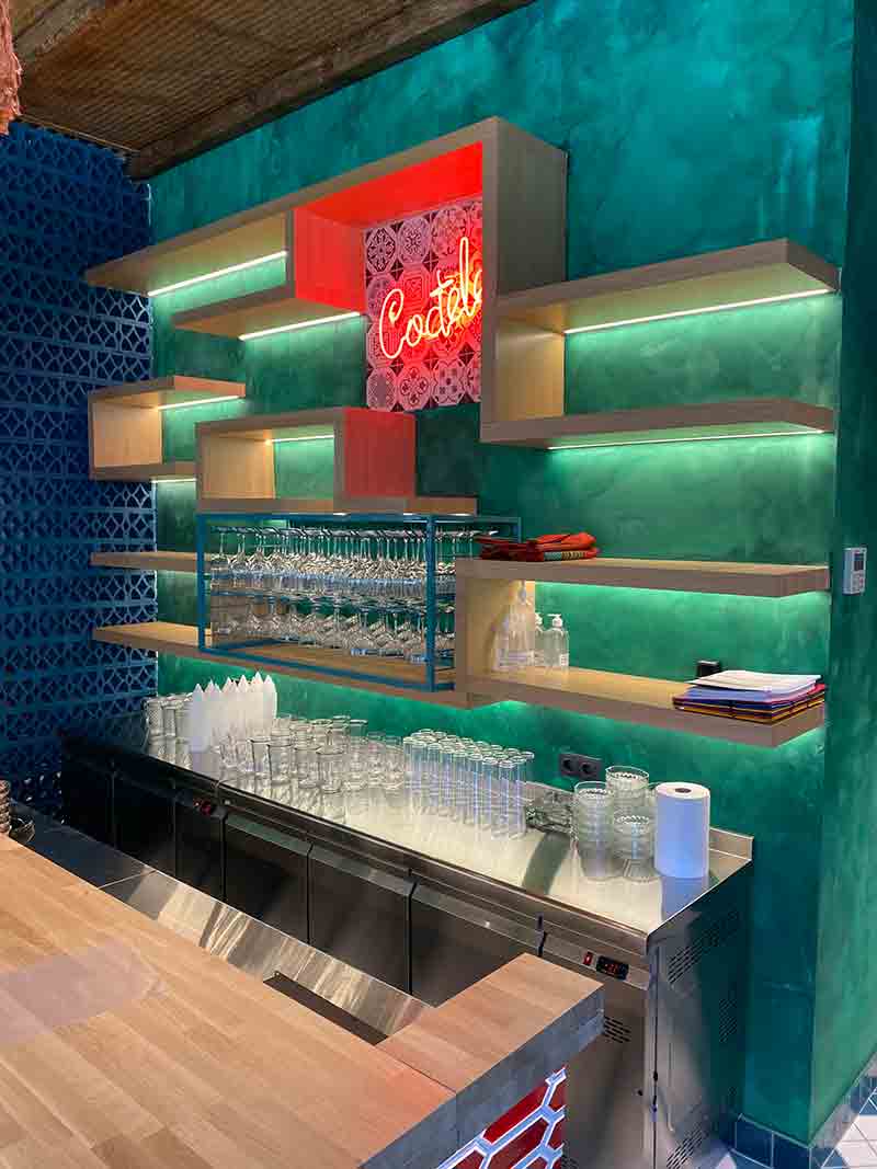 Bar 2