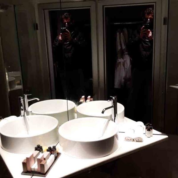 Bath 4